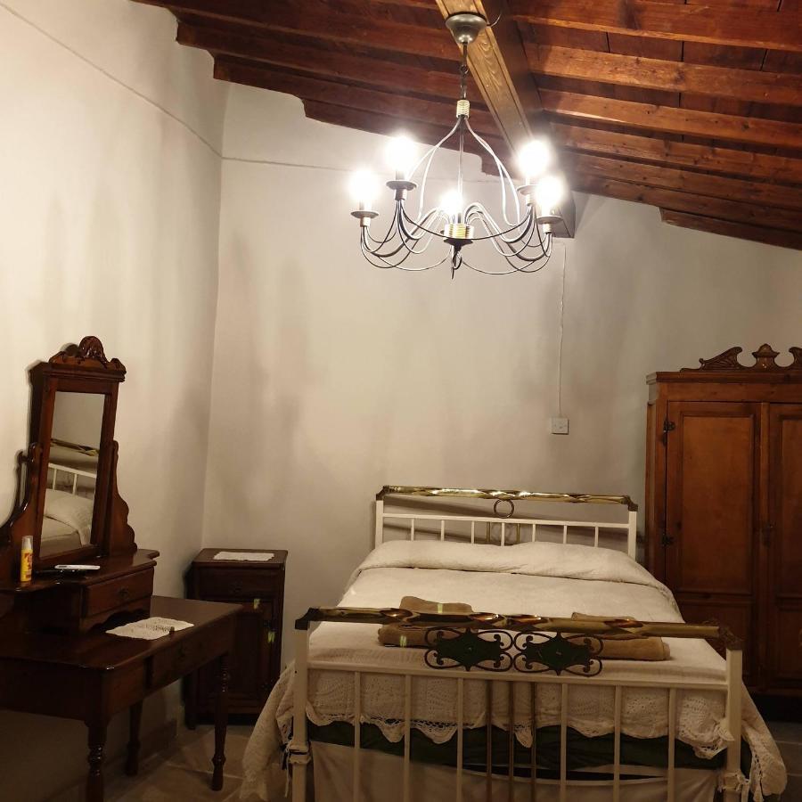 Vasilopoulos House Tochni Exterior foto