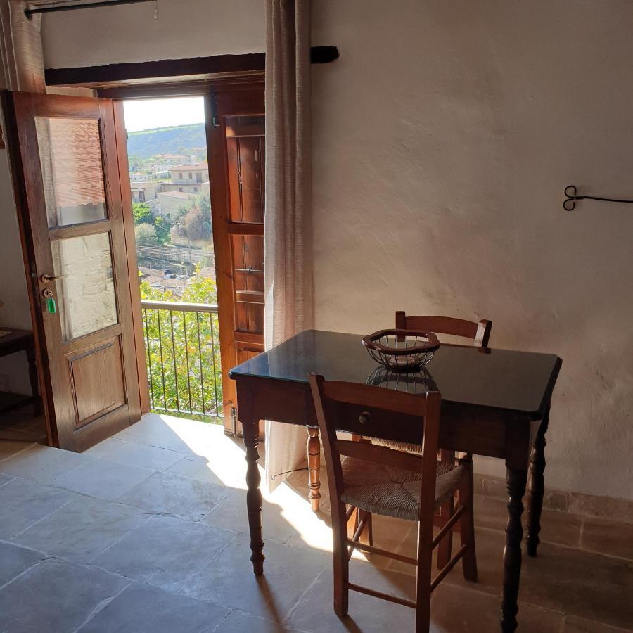 Vasilopoulos House Tochni Exterior foto